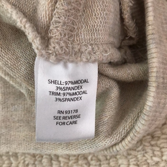 Long Sleeve Top - Picture 5 of 6